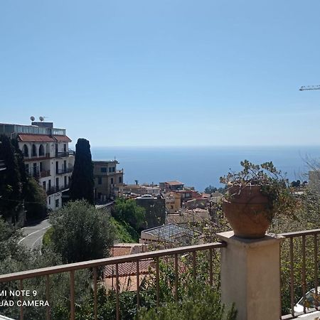 تاورمينا Villa Giannina B&B المظهر الخارجي الصورة