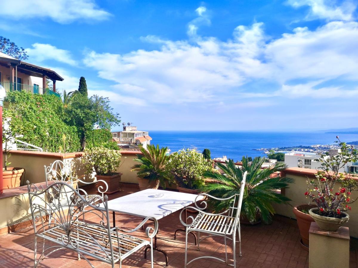 تاورمينا Villa Giannina B&B المظهر الخارجي الصورة