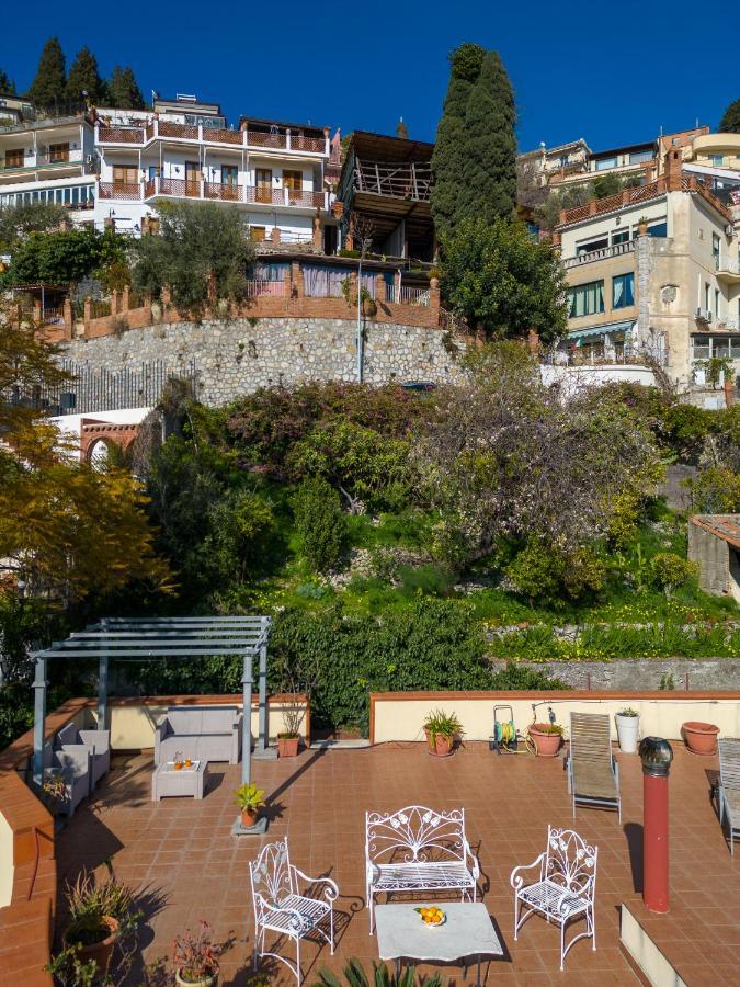 تاورمينا Villa Giannina B&B المظهر الخارجي الصورة