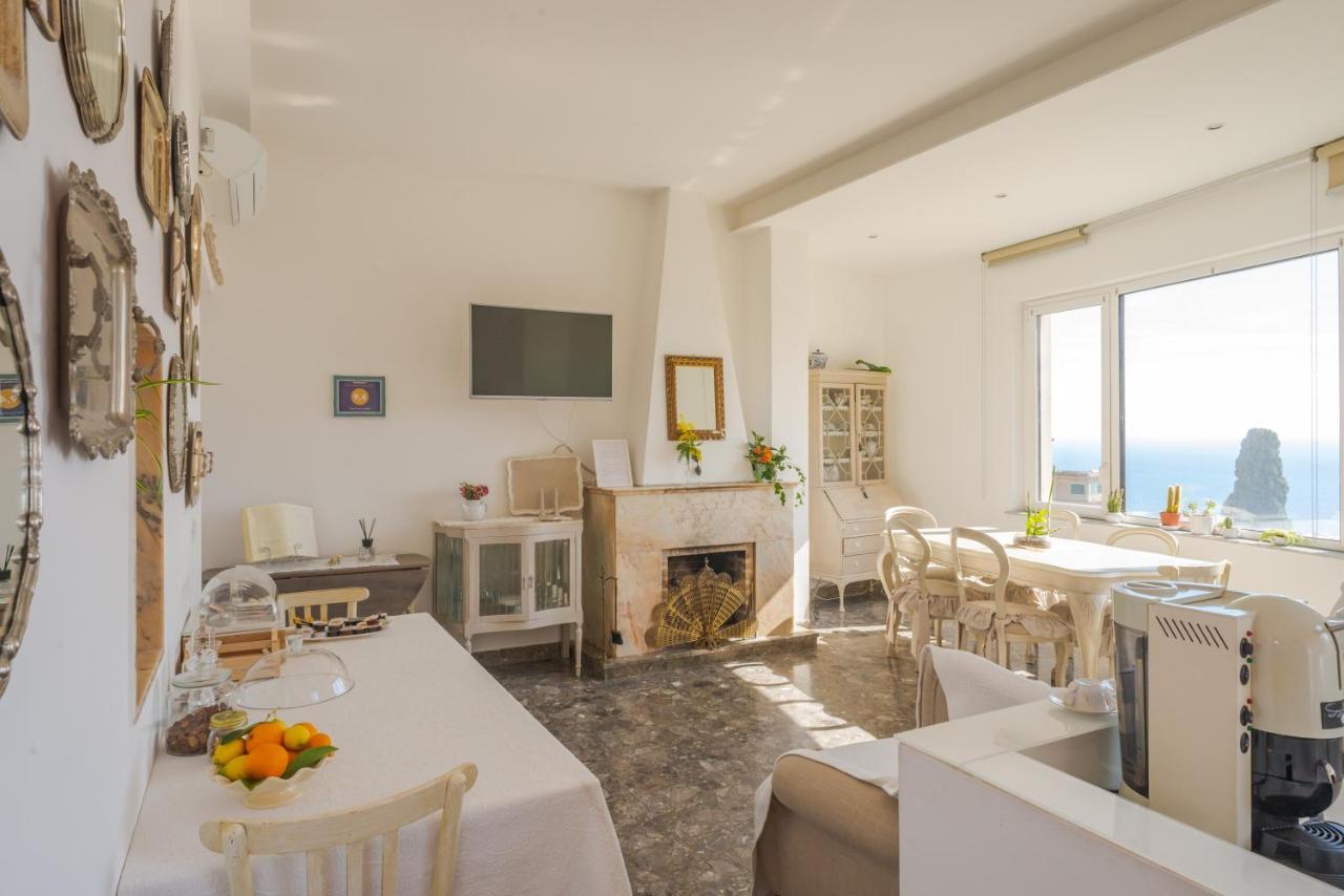 تاورمينا Villa Giannina B&B المظهر الخارجي الصورة