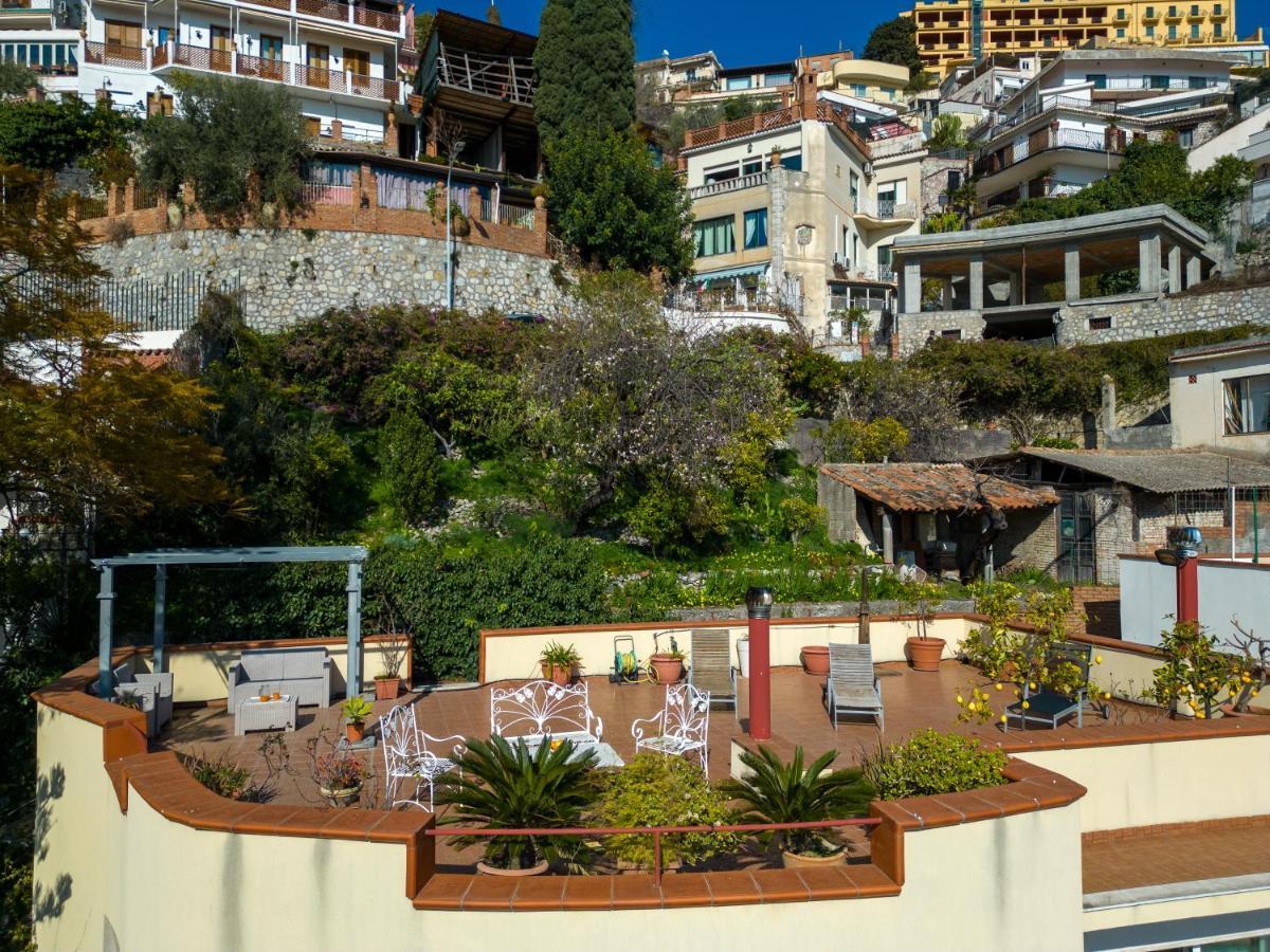 تاورمينا Villa Giannina B&B المظهر الخارجي الصورة
