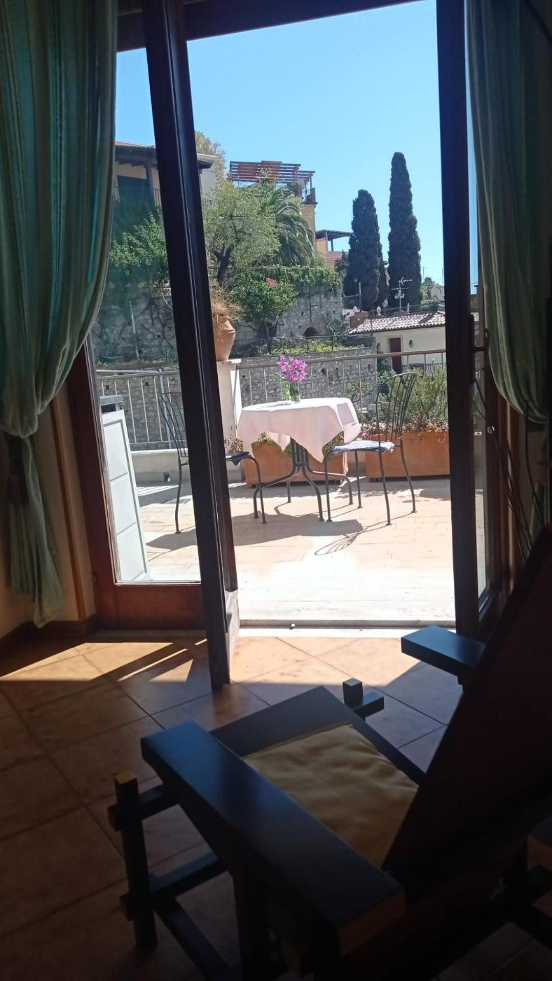 تاورمينا Villa Giannina B&B المظهر الخارجي الصورة