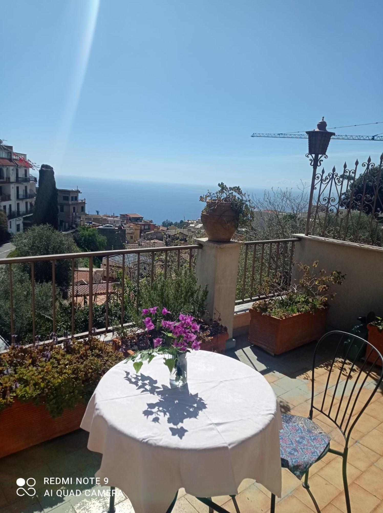 تاورمينا Villa Giannina B&B المظهر الخارجي الصورة